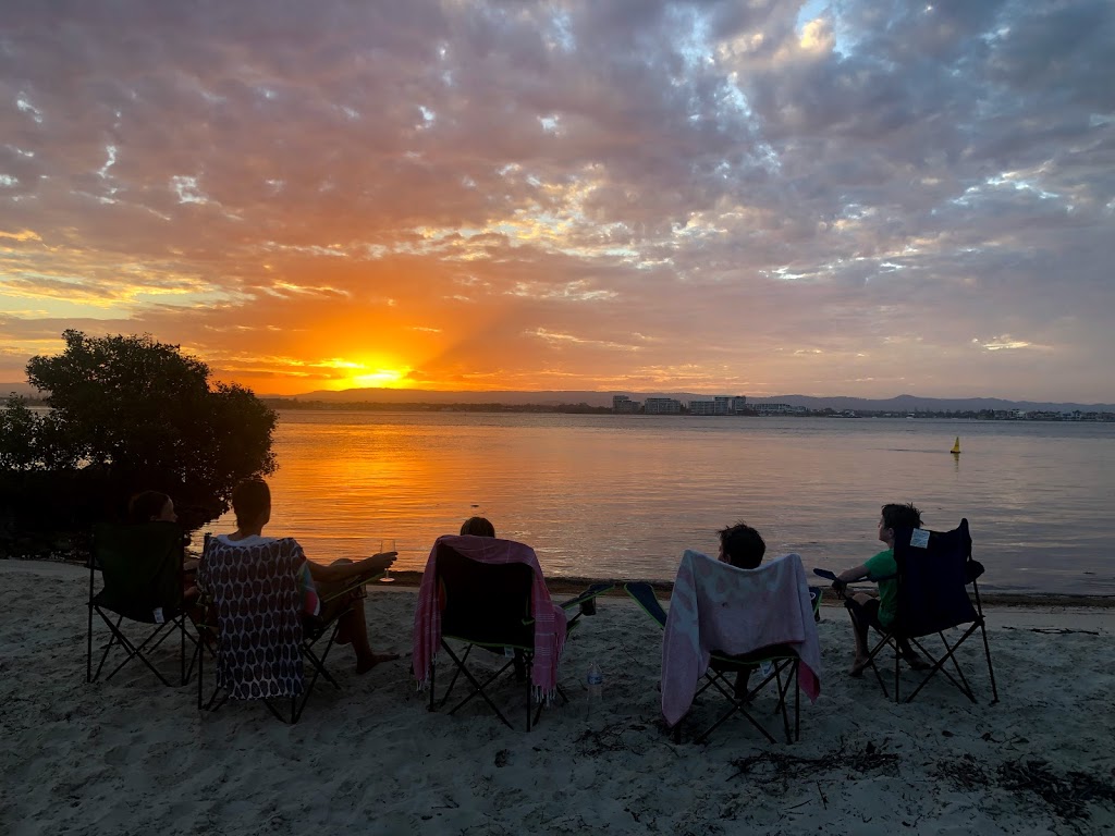 North Currigee Campground | rv park | Currigee Rd, South Stradbroke QLD 4216, Australia | 0755773932 OR +61 7 5577 3932