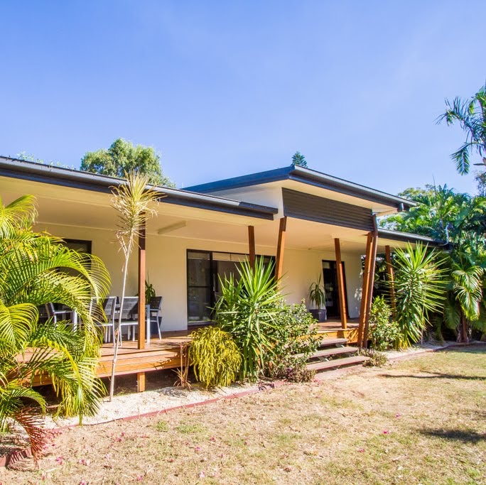 FRONT ROW HOLIDAY HOUSE | lodging | 21 Jeffery Ct, Agnes Water QLD 4677, Australia | 0749749470 OR +61 7 4974 9470