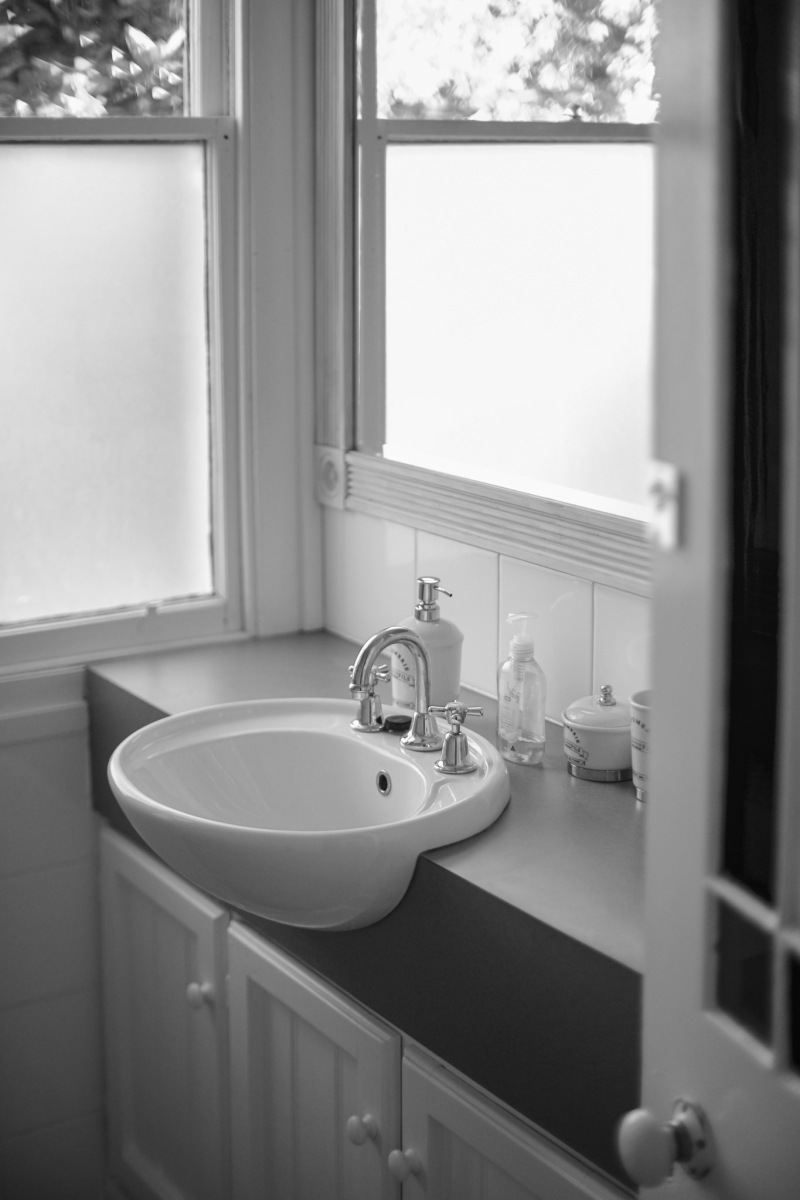 Winton Cottage | 123 High St, Maldon VIC 3463, Australia | Phone: 0422 617 330