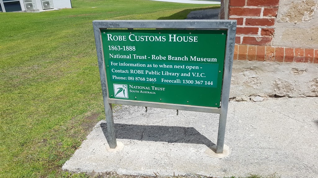 Robe Customs House | museum | 1 Royal Circus, Robe SA 5276, Australia