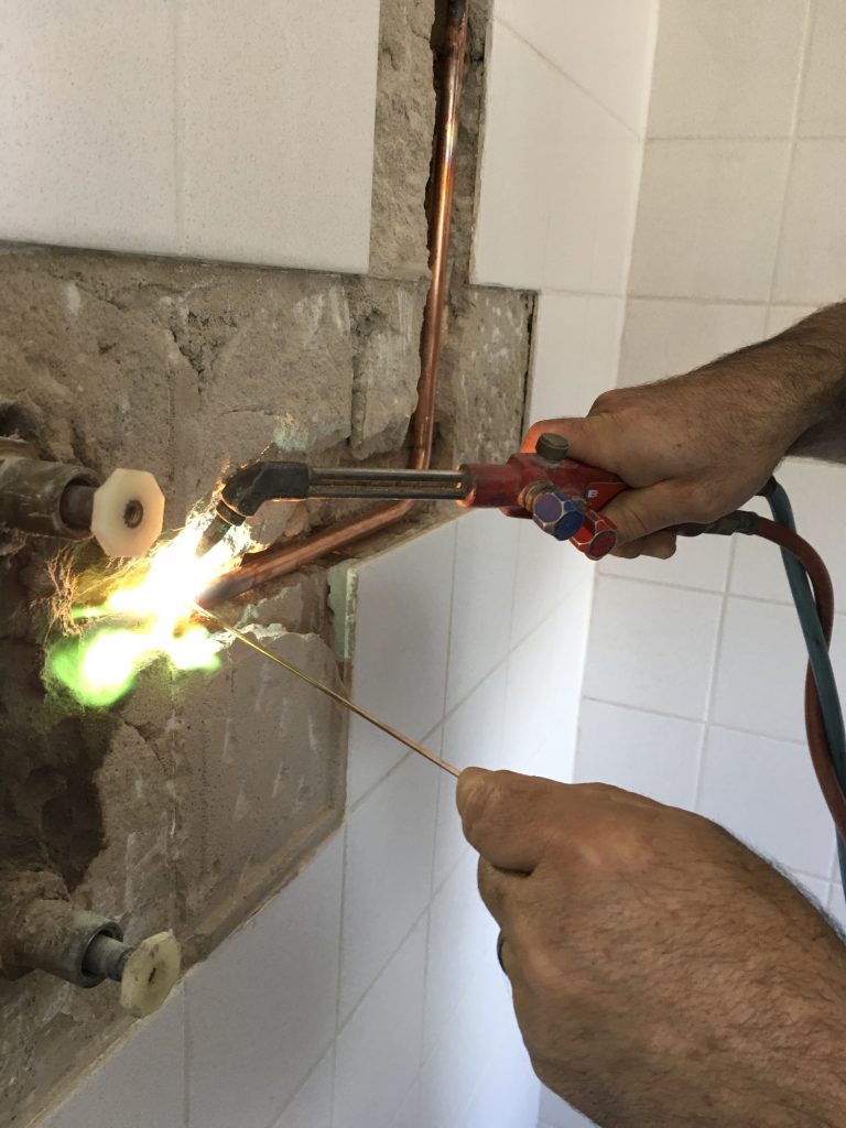 Jared The Plumber | 3 Barcoola Pl, Bayview NSW 2104, Australia | Phone: (02) 9151 7360