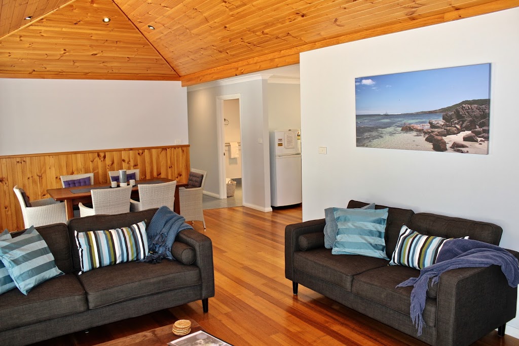 Ellensbrook Cottages | 21 Ellen Brook Rd, Cowaramup WA 6284, Australia | Phone: (08) 9755 5880