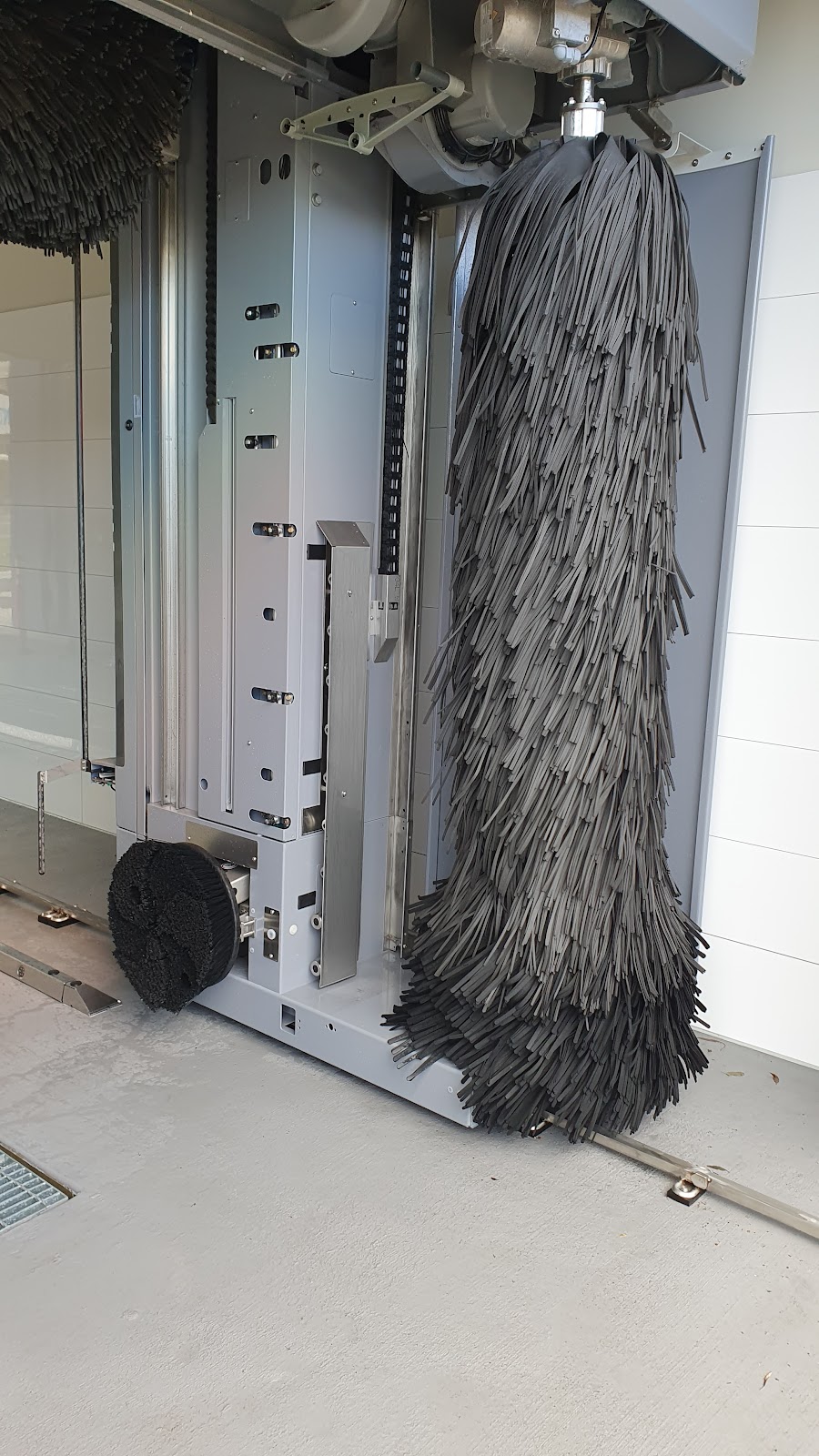 The Wash Point Car Wash | 1 Diamond Dr, Thurgoona NSW 2640, Australia | Phone: 1300 927 487