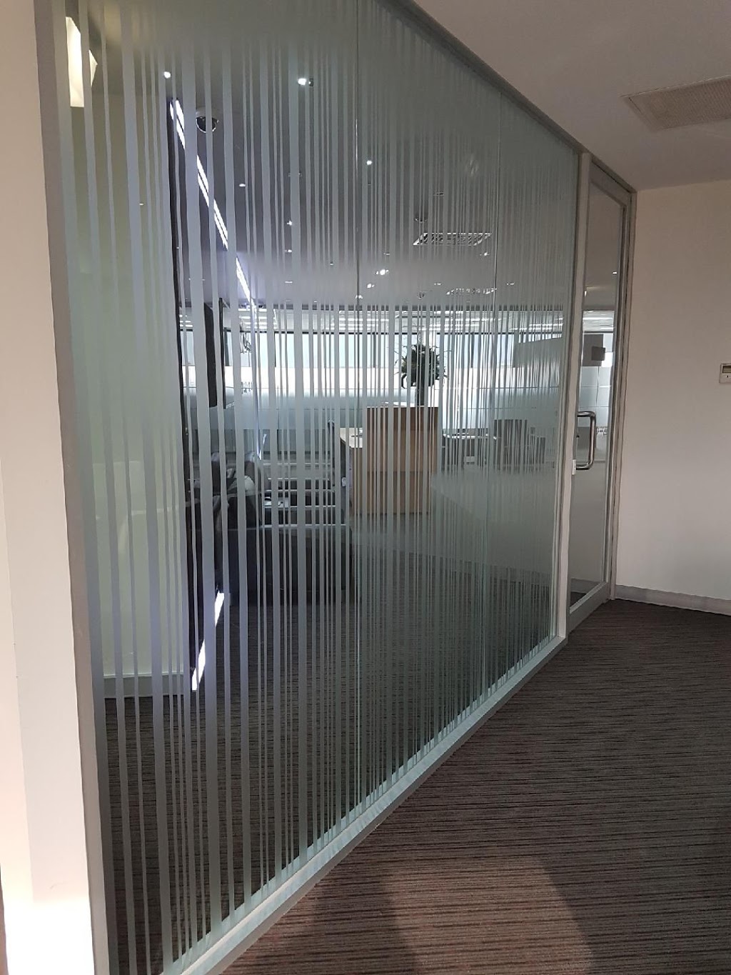 Melbourne Frosted Windows | 19 Lily St, Essendon VIC 3040, Australia | Phone: 0410 336 005