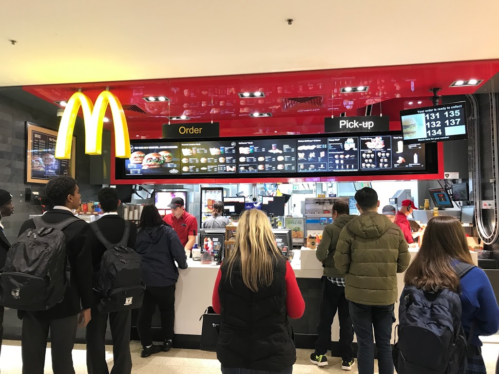 McDonalds Waverely Gardens II | meal takeaway | Waverley Gardens S/C, Cnr Police & Jackson Roads, Mulgrave VIC 3170, Australia | 0395584711 OR +61 3 9558 4711