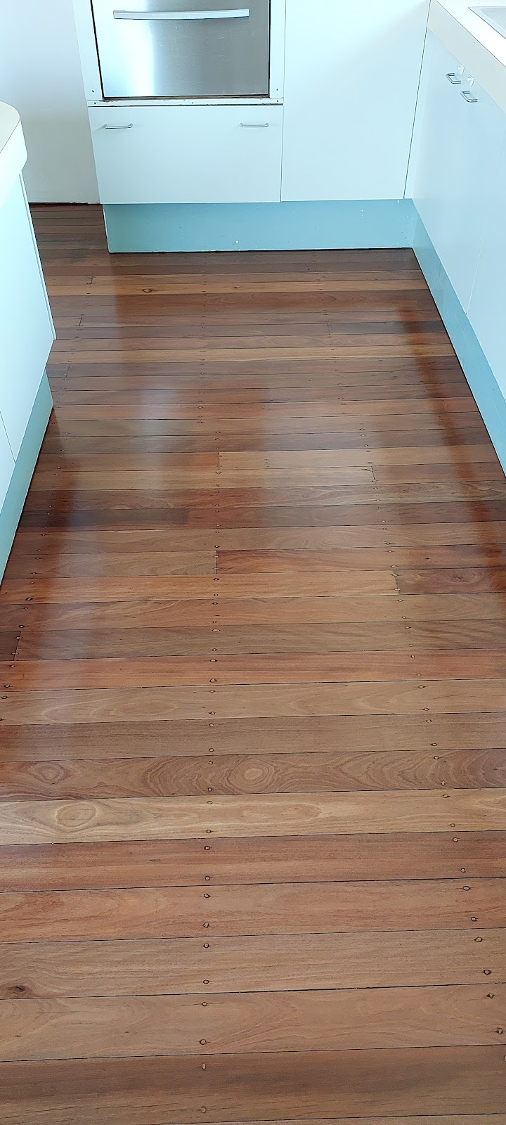 Signature Sanding | 10 Rabaul Ave, Runaway Bay QLD 4216, Australia | Phone: 0452 646 938