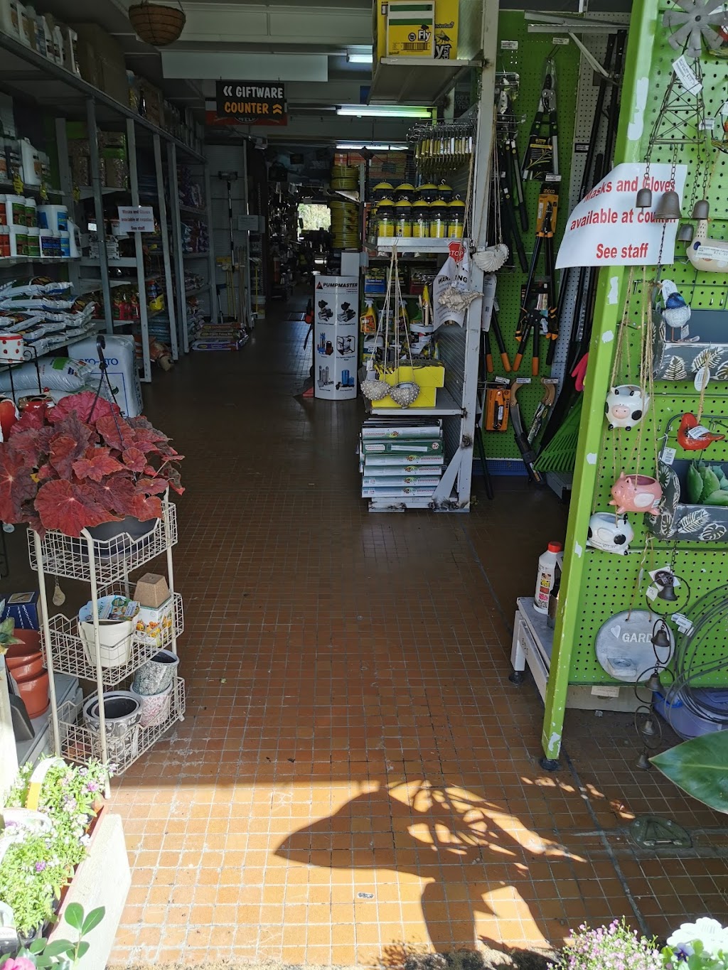 Beau-View Trade Supplies | 39 William St, Beaudesert QLD 4285, Australia | Phone: (07) 5541 3188