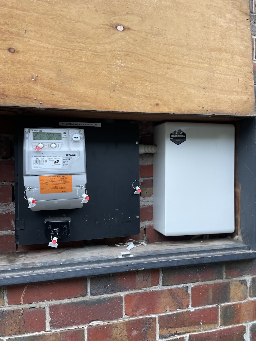 Blackhill Electrical | 5 Caroline St, Selby VIC 3159, Australia | Phone: 0433 502 394