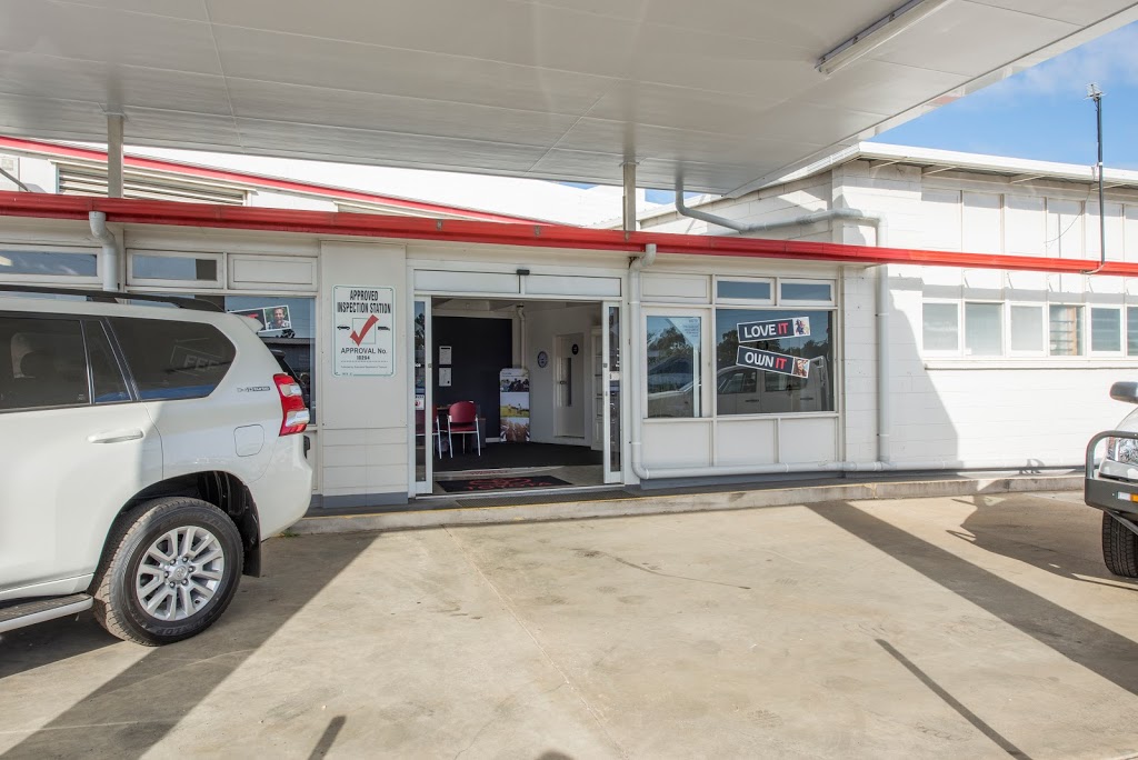 Black Toyota | car dealer | 177 Bridge St, Oakey QLD 4401, Australia | 0746911033 OR +61 7 4691 1033