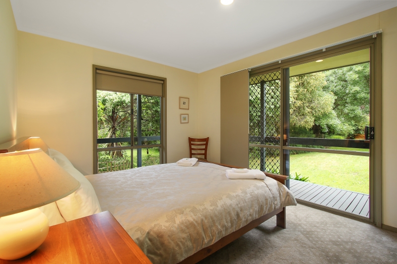 Rail Trail Cottage | 57 Walkers Ln, Bright VIC 3741, Australia | Phone: (03) 5755 2275