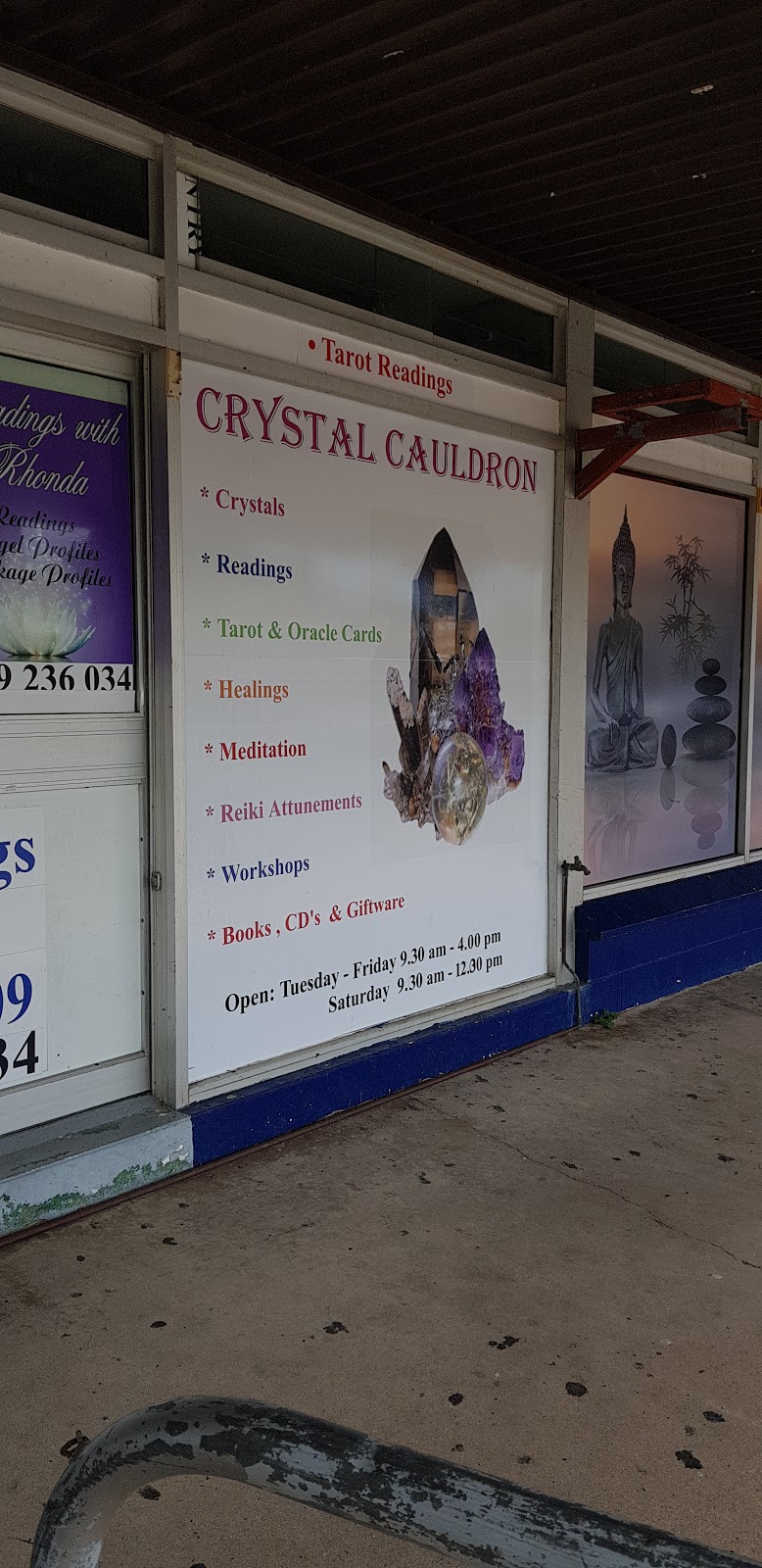 Crystal Cauldron | 62-56 Bridge Rd, South Mackay QLD 4740, Australia | Phone: 0417 495 243