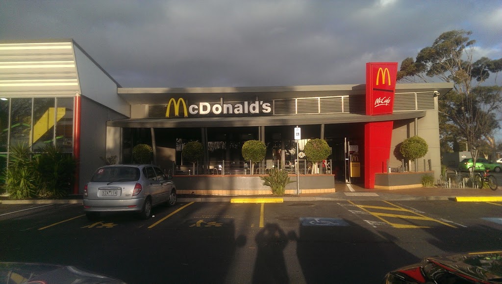 McDonalds Frankston North | cafe | Cnr Frankston, Dandenong &, Ballarto Rd, Frankston VIC 3199, Australia | 0397768722 OR +61 3 9776 8722