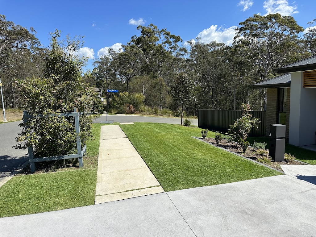 ProMow Lawn Care | 11 MacKillop Dr, Morisset NSW 2264, Australia | Phone: 0427 208 030