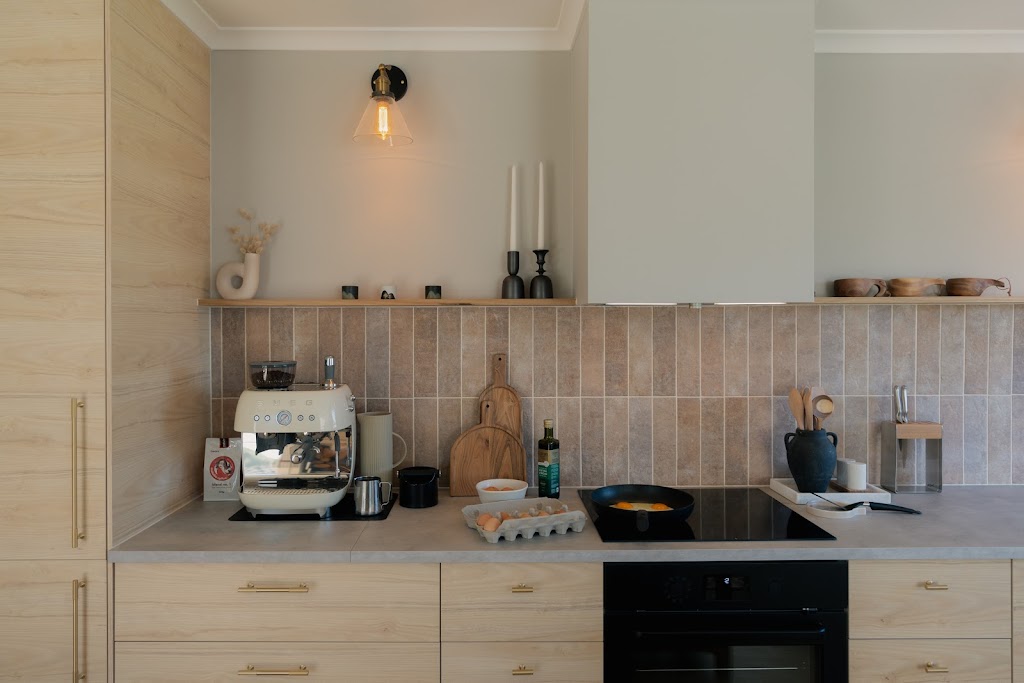 The Woodshed | 1 Bermingham Cres, Robe SA 5276, Australia | Phone: 0436 318 547