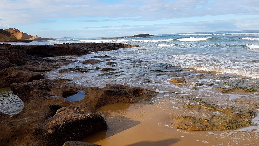 Sunnymead Beach | park | 10 Boundary Rd, Aireys Inlet VIC 3231, Australia