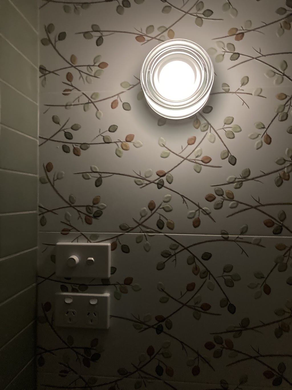 AA Electrical | 1-3 Fern Pl, Byron Bay NSW 2481, Australia | Phone: 0481 844 181