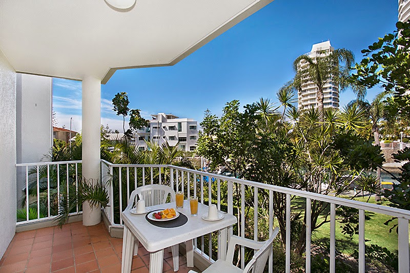 Bayview Bay Apartments | lodging | 37 Bayview St, Runaway Bay QLD 4216, Australia | 0755377249 OR +61 7 5537 7249