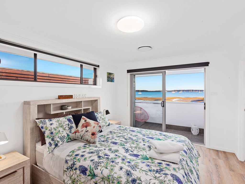 Taren Point Beach House | lodging | 82 A Woodlands Rd, Taren Point NSW 2229, Australia | 0401271844 OR +61 401 271 844