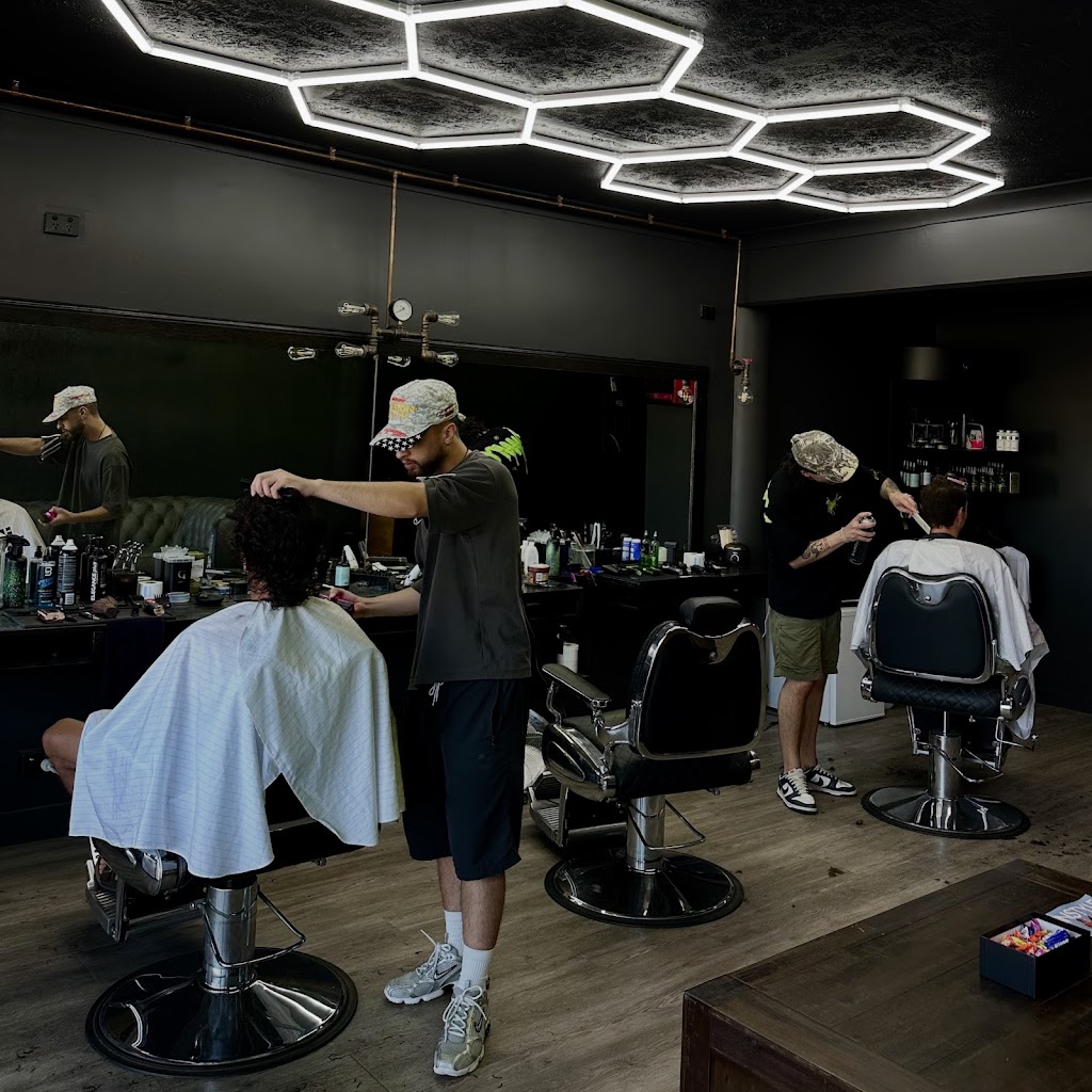 The Head office barbershop Miami | 3/2098 Gold Coast Hwy, Miami QLD 4220, Australia | Phone: 0403 600 865