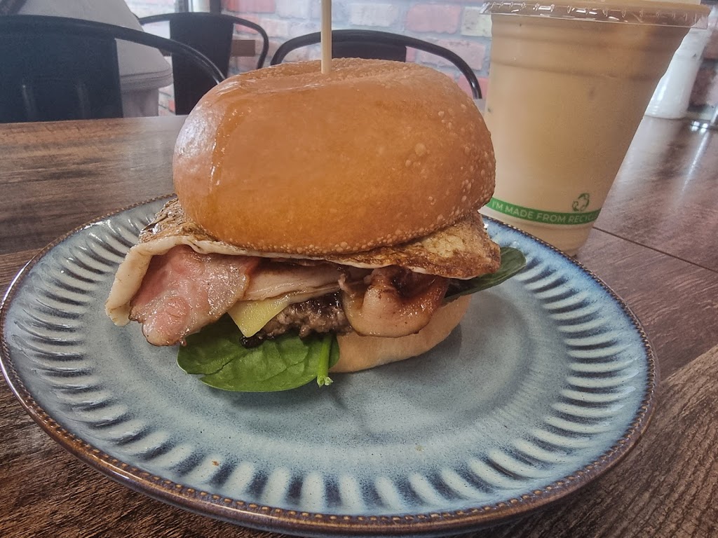 Brewed On Cuthbert | 61-67 Cuthbert Dr, Yatala QLD 4207, Australia | Phone: (07) 3382 7186