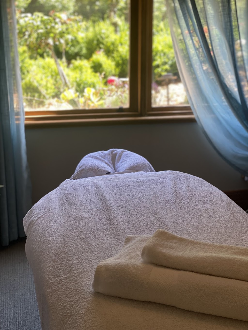 The Heart of Healing | 55 Kennedy Rd, Avonsleigh VIC 3782, Australia | Phone: 0438 272 001
