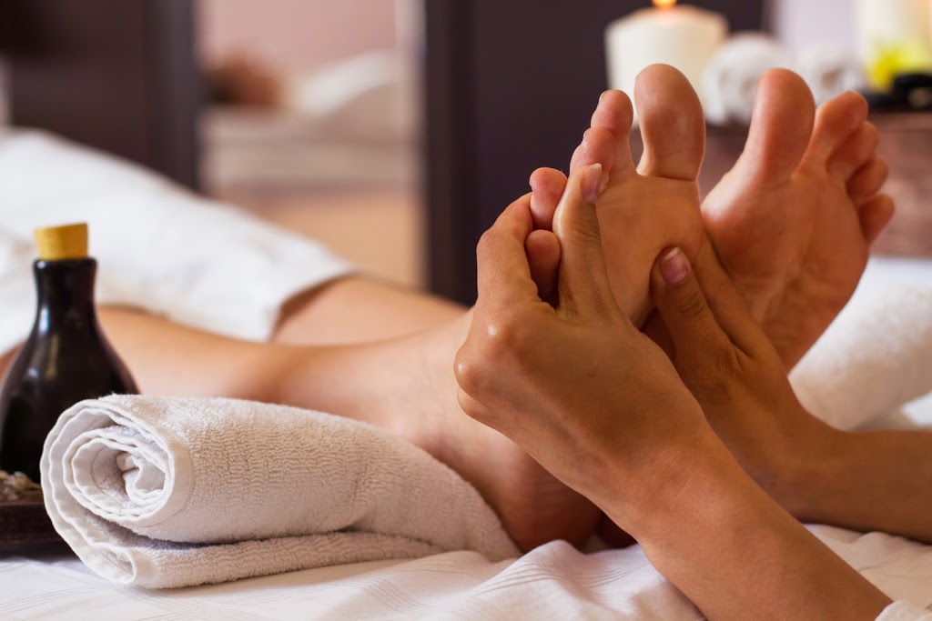 QI feet acupuncture & Massage clinic | 1/108 Railway St, Corrimal NSW 2518, Australia | Phone: (02) 4285 0871