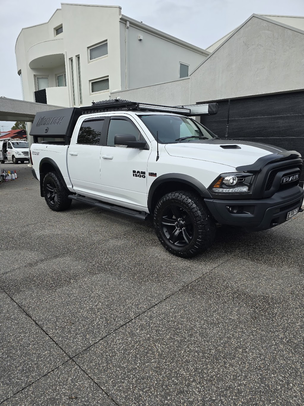 Jeff mobile car detailing melton | 7 Wattlebird Dr, Kurunjang VIC 3337, Australia | Phone: 0461 463 356