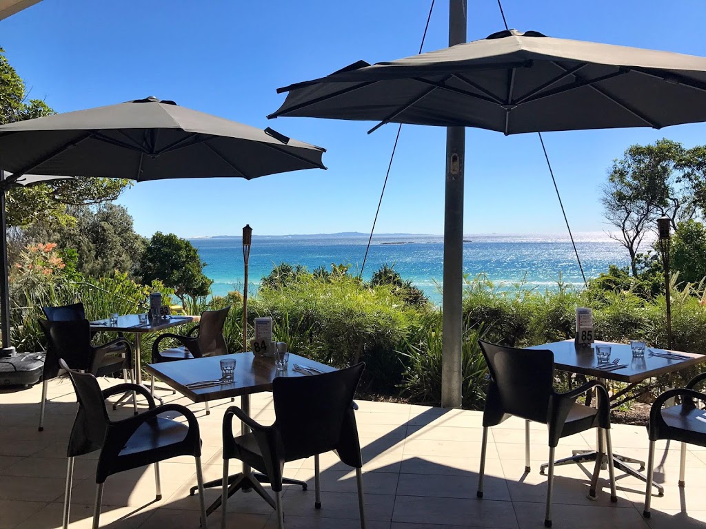 Stradbroke Island Beach Hotel | 158 East Coast Road Point Lookout, Point Lookout QLD 4183, Australia | Phone: (07) 3409 8188