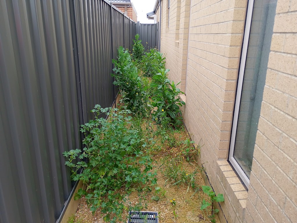 Turf Transformers Mowing & Gardening | 6 Magenta St, Clyde North VIC 3978, Australia | Phone: 0435 434 105