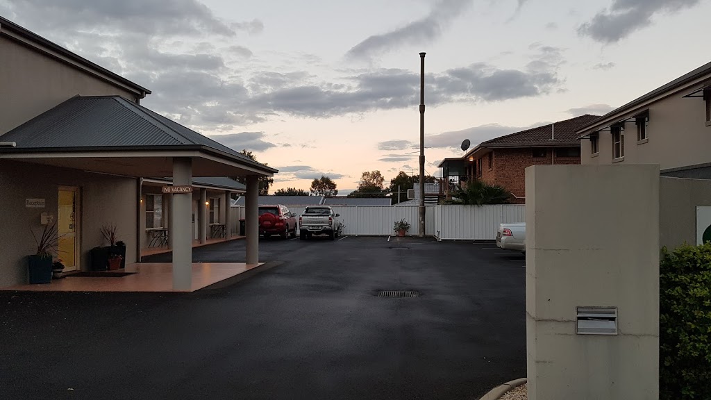 Maynestay Motel | lodging | 380 Conadilly St, Gunnedah NSW 2380, Australia | 0267427150 OR +61 2 6742 7150