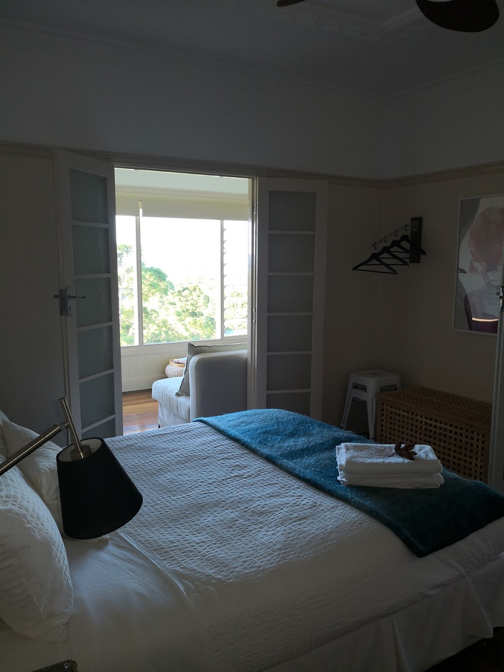 Hilltop House | lodging | 245 Sunrise Dr, Ocean View QLD 4521, Australia | 0417627548 OR +61 417 627 548