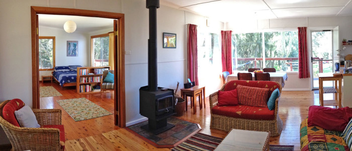 Guerilla Bay Cottage | lodging | 14 Guerilla Bay Rd, Guerilla Bay NSW 2536, Australia | 0408658758 OR +61 408 658 758