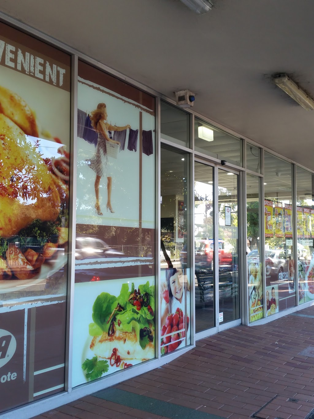 Heathcote IGA | supermarket | 1331-1335 Princes Hwy, Heathcote NSW 2233, Australia | 0295483473 OR +61 2 9548 3473