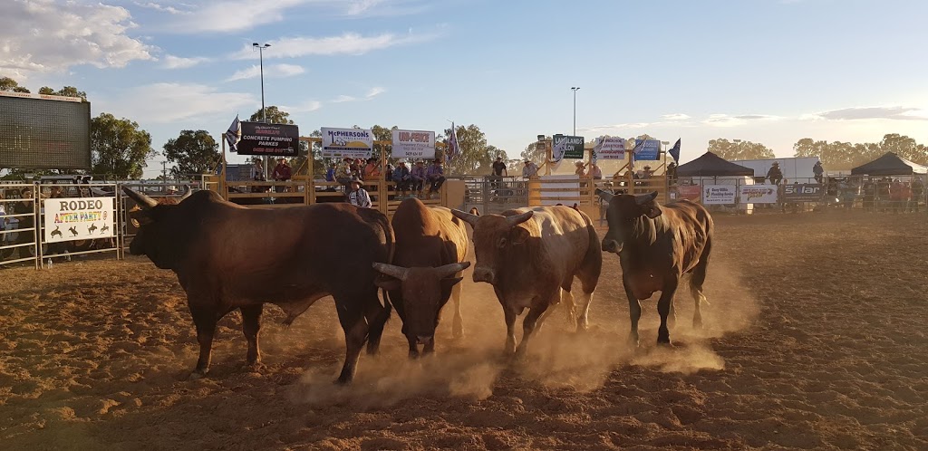 Parkes Showgrounds |  | Victoria St, Parkes NSW 2870, Australia | 0268622580 OR +61 2 6862 2580