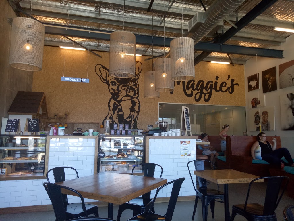 Maggie’s Dog Cafe, Shop and Salon | cafe | Shop BG06, 2B Moonee Beach Rd, Moonee Beach NSW 2450, Australia | 0266564025 OR +61 2 6656 4025