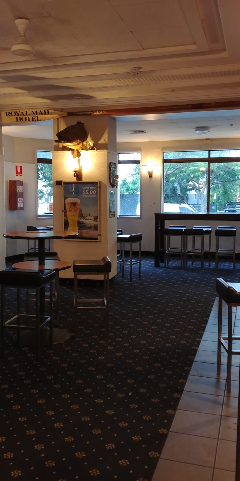 Royal Mail Hotel | lodging | 120 Poinciana Ave, Tewantin QLD 4565, Australia | 0754471102 OR +61 7 5447 1102