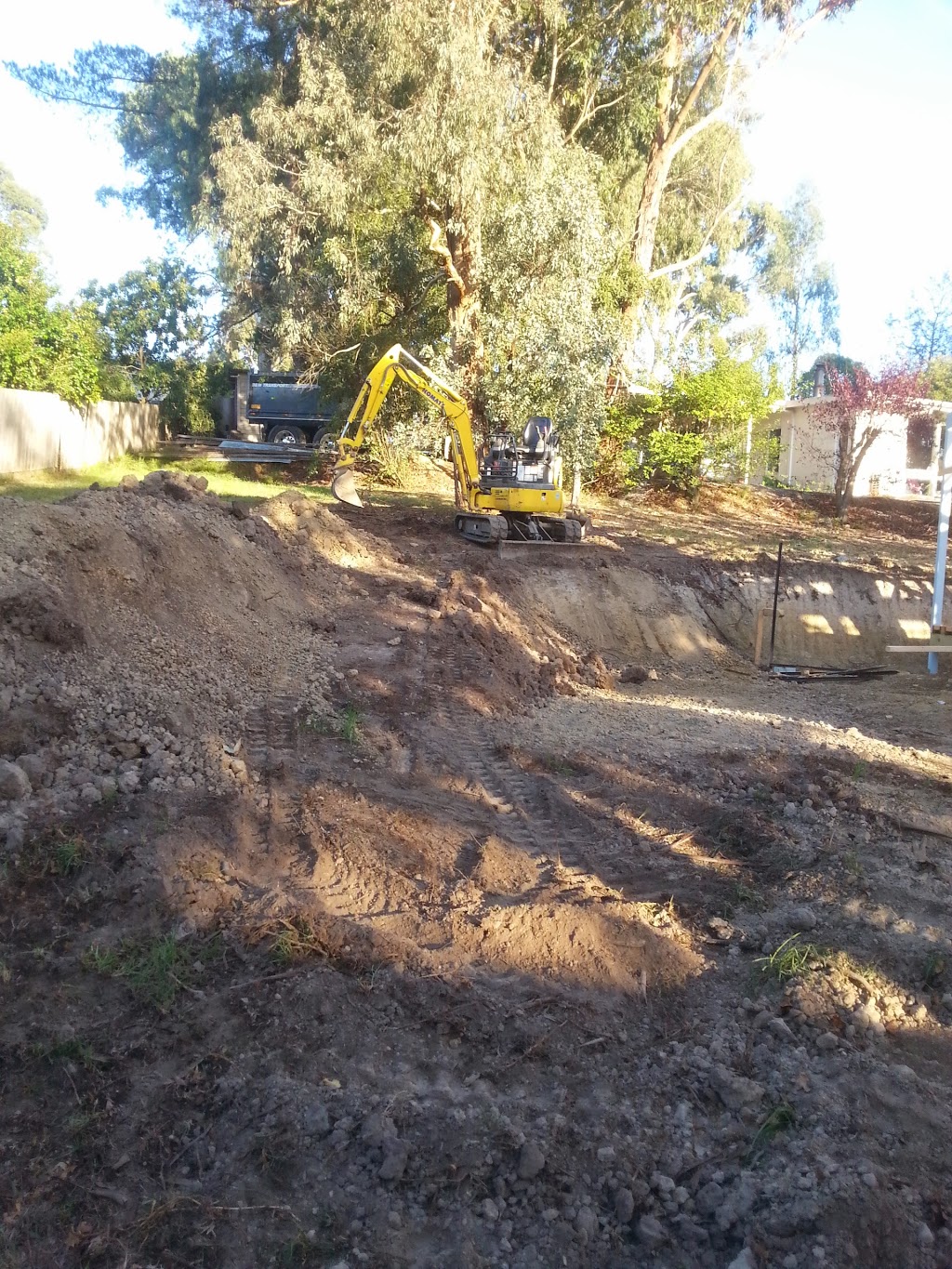 Just Excavate | 12 Barrett St, Upper Ferntree Gully VIC 3156, Australia | Phone: 0424 432 144