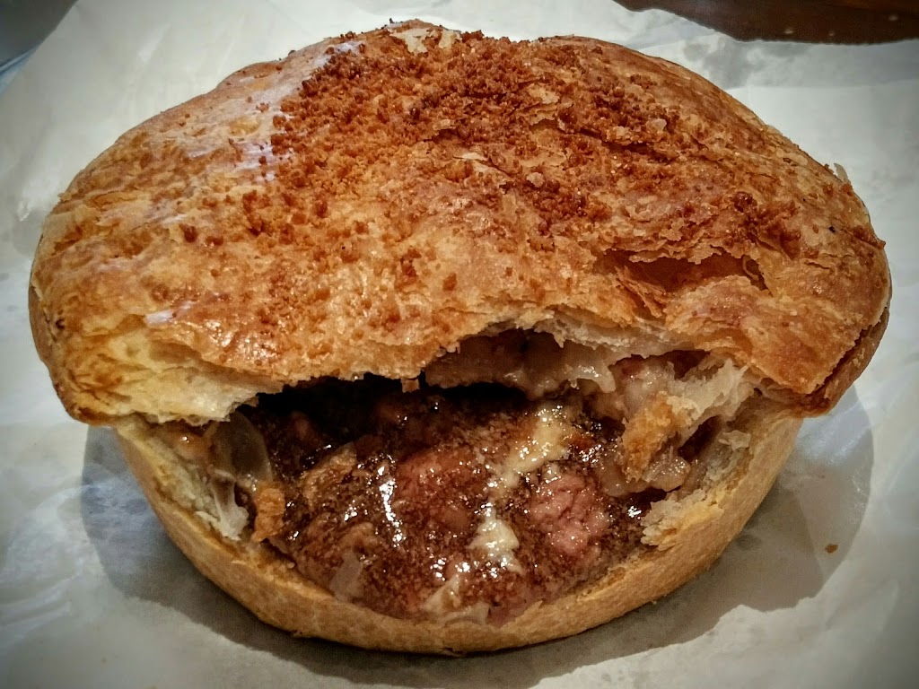 Rolfs Pies | bakery | 181 Middleborough Rd, Box Hill South VIC 3128, Australia | 0398983403 OR +61 3 9898 3403