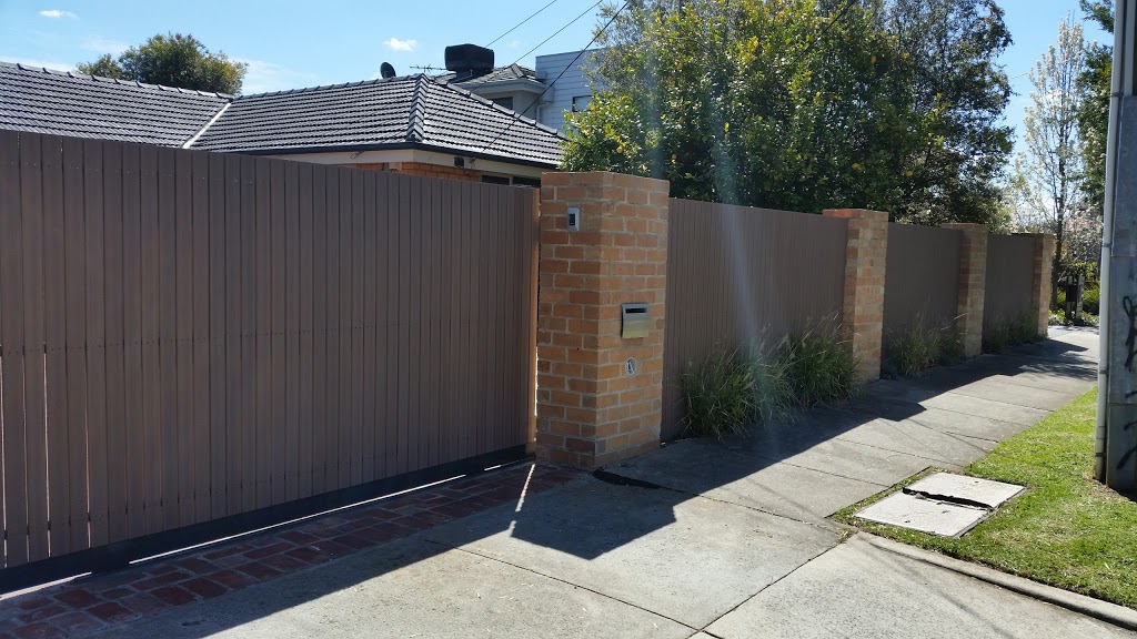 Sovereign Pickets Fencing and Gates | park | 2/25 Dalgety St, Oakleigh VIC 3166, Australia | 0412824000 OR +61 412 824 000