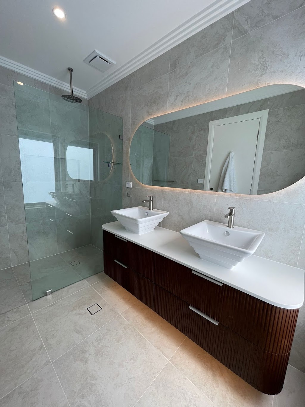 Ultra Renovations Group | 686 Hume Hwy, Yagoona NSW 2199, Australia | Phone: 1300 085 029