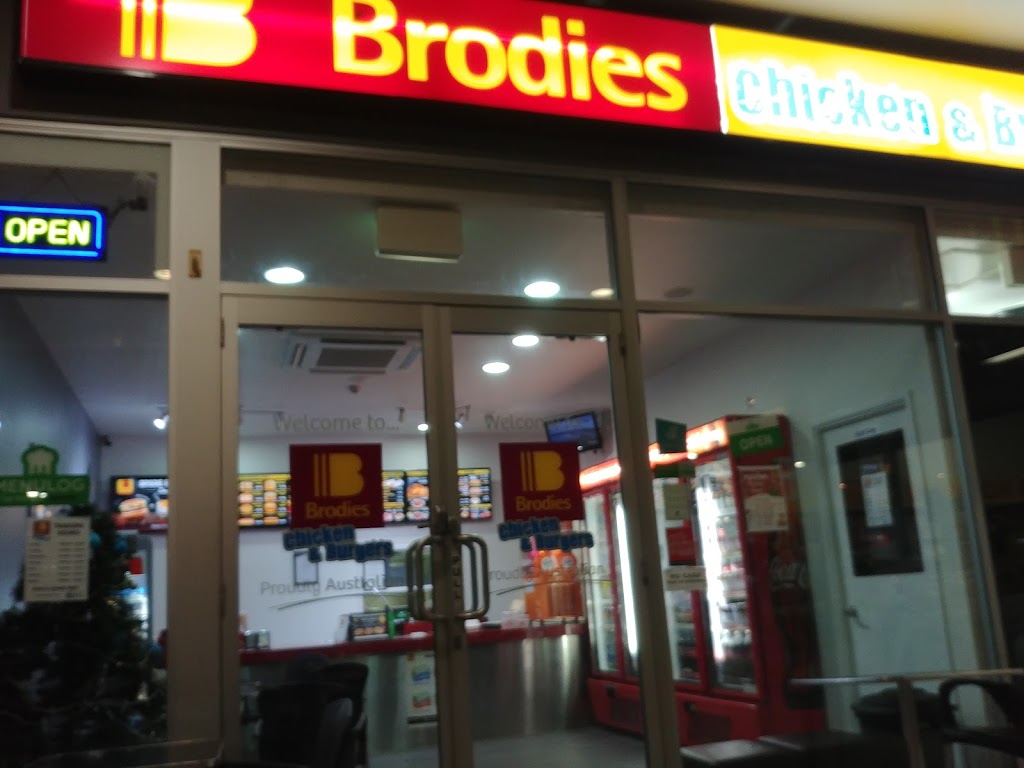 Brodies Chicken and Burgers | 25/97 Flockton St, Everton Park QLD 4053, Australia | Phone: (07) 3353 8645