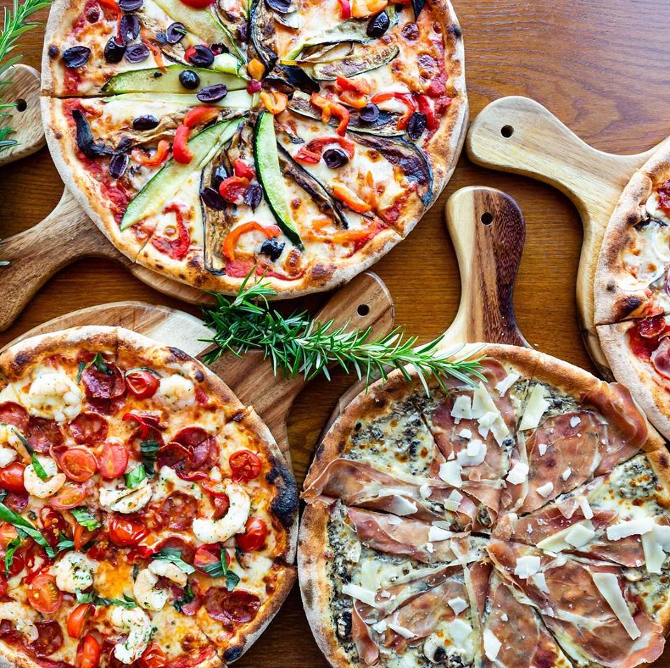 Pizza Lovers | restaurant | 17/4 Jon Sanders Dr, Glendalough WA 6016, Australia | 0894435819 OR +61 8 9443 5819