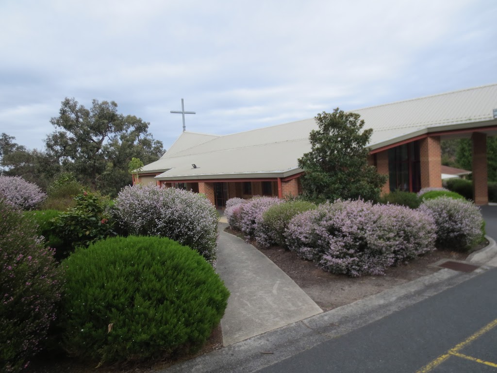 St Justins Catholic Parish | 42-48 Whalley Dr., Wheelers Hill VIC 3150, Australia | Phone: (03) 9561 8891