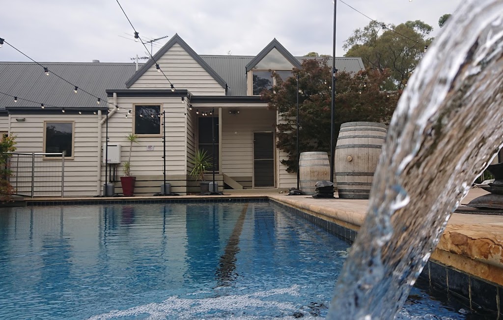 Mount View Estate | lodging | 150 Milners Rd, Yarra Junction VIC 3797, Australia | 0403329999 OR +61 403 329 999