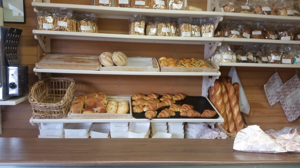 Le Croissant | bakery | 1204 Toorak Rd, Camberwell VIC 3124, Australia | 0398092263 OR +61 3 9809 2263