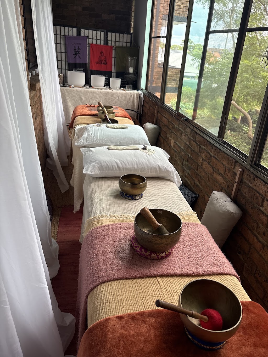 Ann Steyn Sound Healing | Albion St, Waverley NSW 2031, Australia | Phone: 0408 648 096