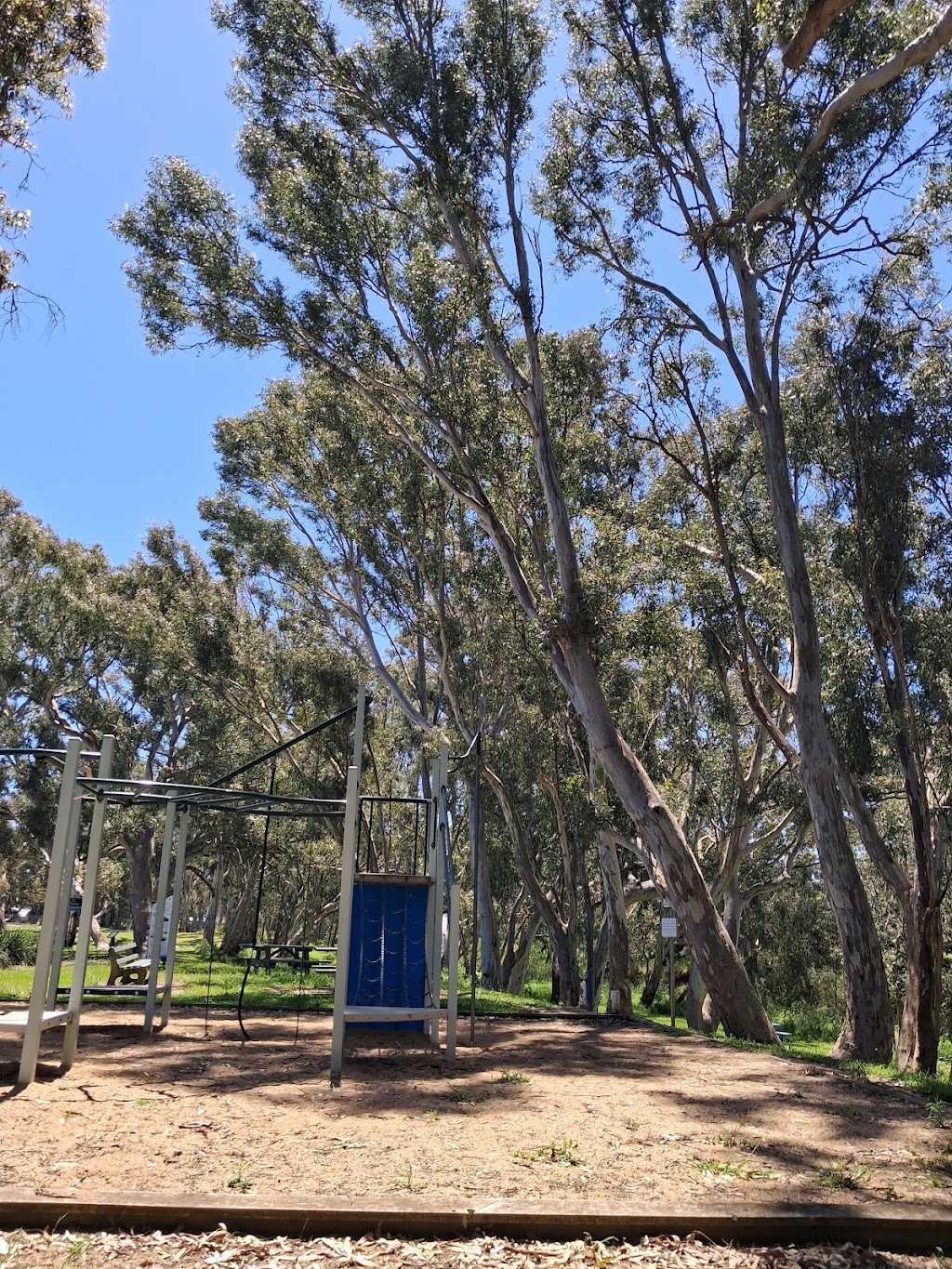 CMCA Island Park Caravan Park | M Carmichael Dr, Casterton VIC 3311, Australia | Phone: 0457 414 187