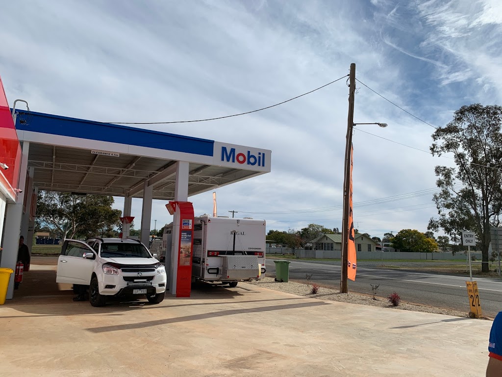 Mobil West Wyalong | gas station | 22 Neeld St, West Wyalong NSW 2671, Australia | 0291589258 OR +61 2 9158 9258