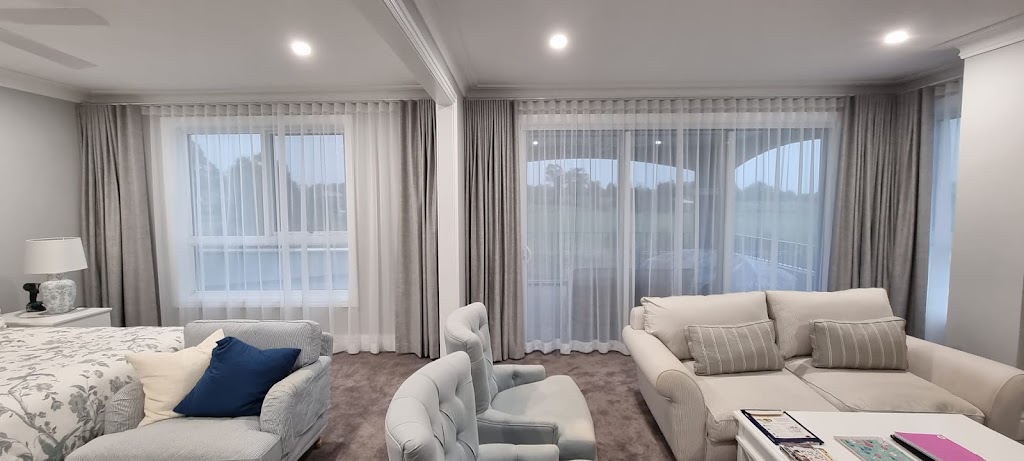 Sheer Curtains | 9/124 Ham St, South Windsor NSW 2756, Australia | Phone: 0470 547 770