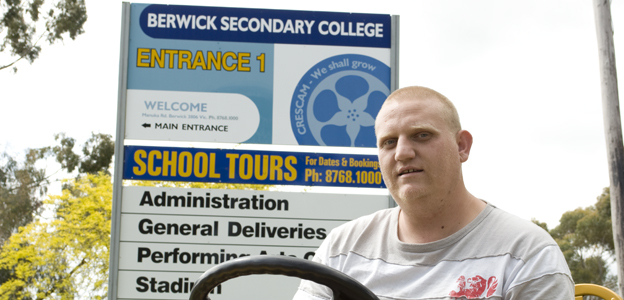 Berwick College | school | Manuka Rd, Berwick VIC 3806, Australia | 0387681000 OR +61 3 8768 1000
